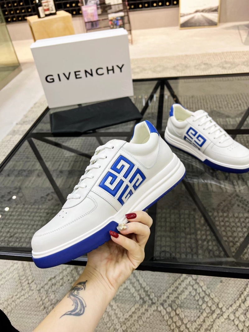 Givenchy Sneakers